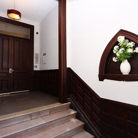 Stylish Studio On Newbury Street, #10 波士顿 外观 照片