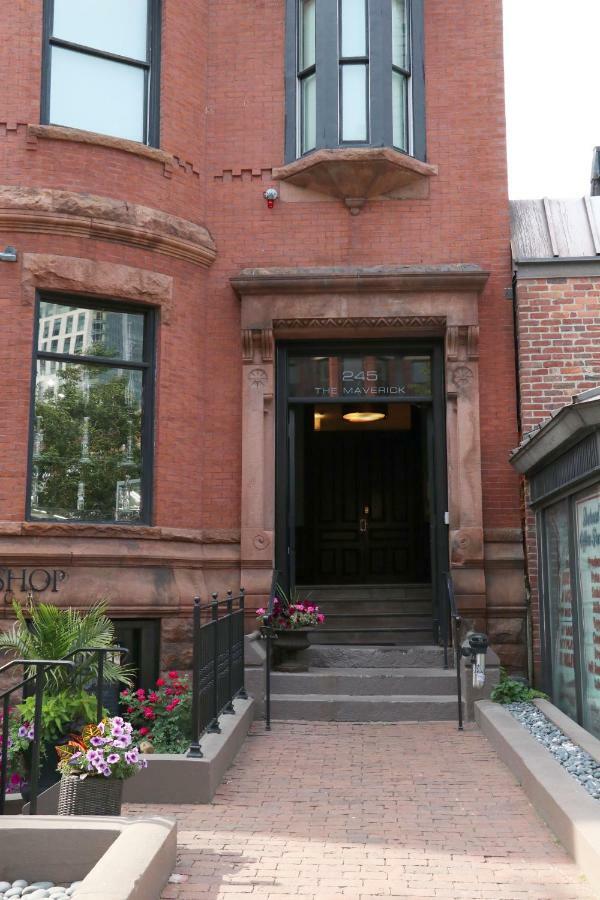 Stylish Studio On Newbury Street, #10 波士顿 外观 照片
